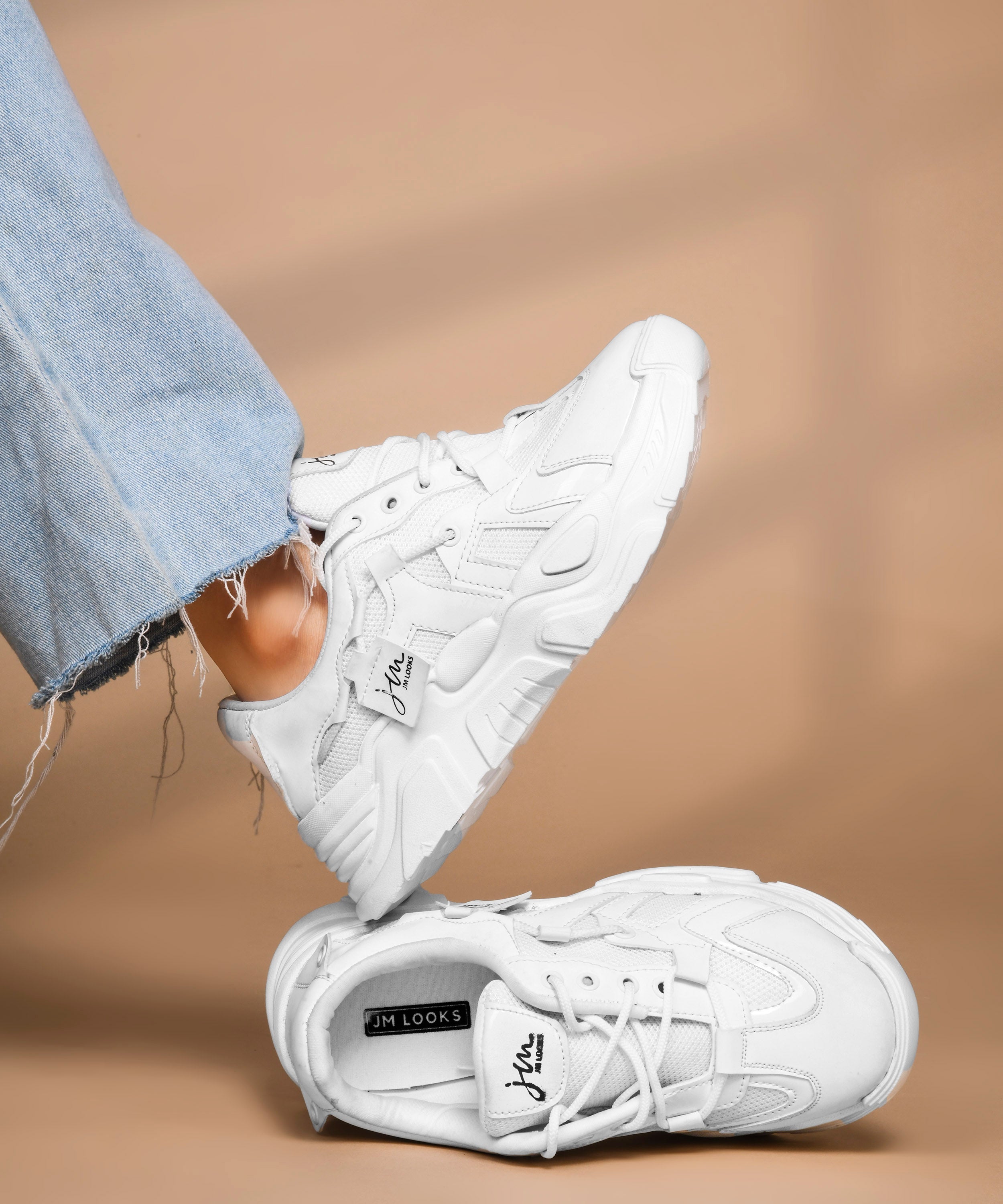 Women’s Chunky Lace-Up Casual Sneakers with Cushioned Sole