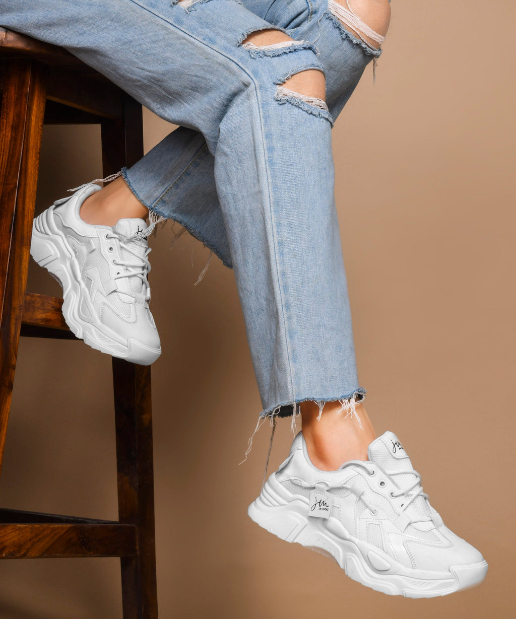 Women’s Chunky Lace-Up Casual Sneakers with Cushioned Sole