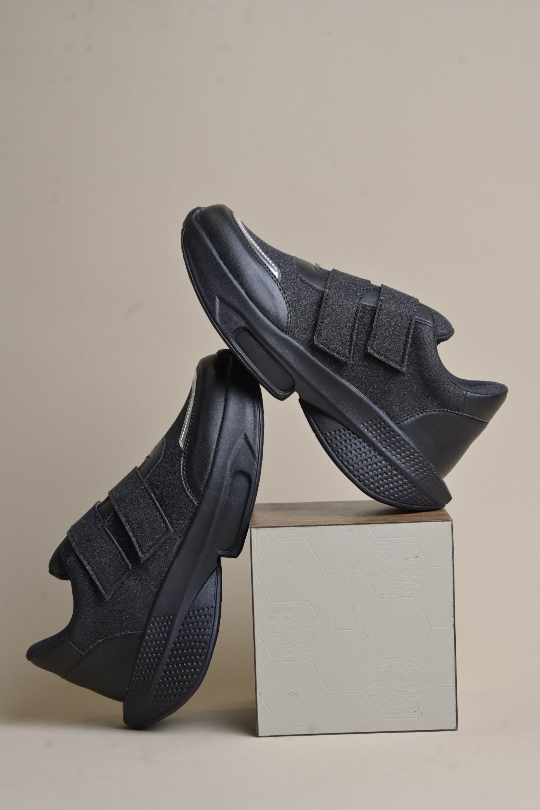 Jm Looks Glitter Strap Velcro Sneakers