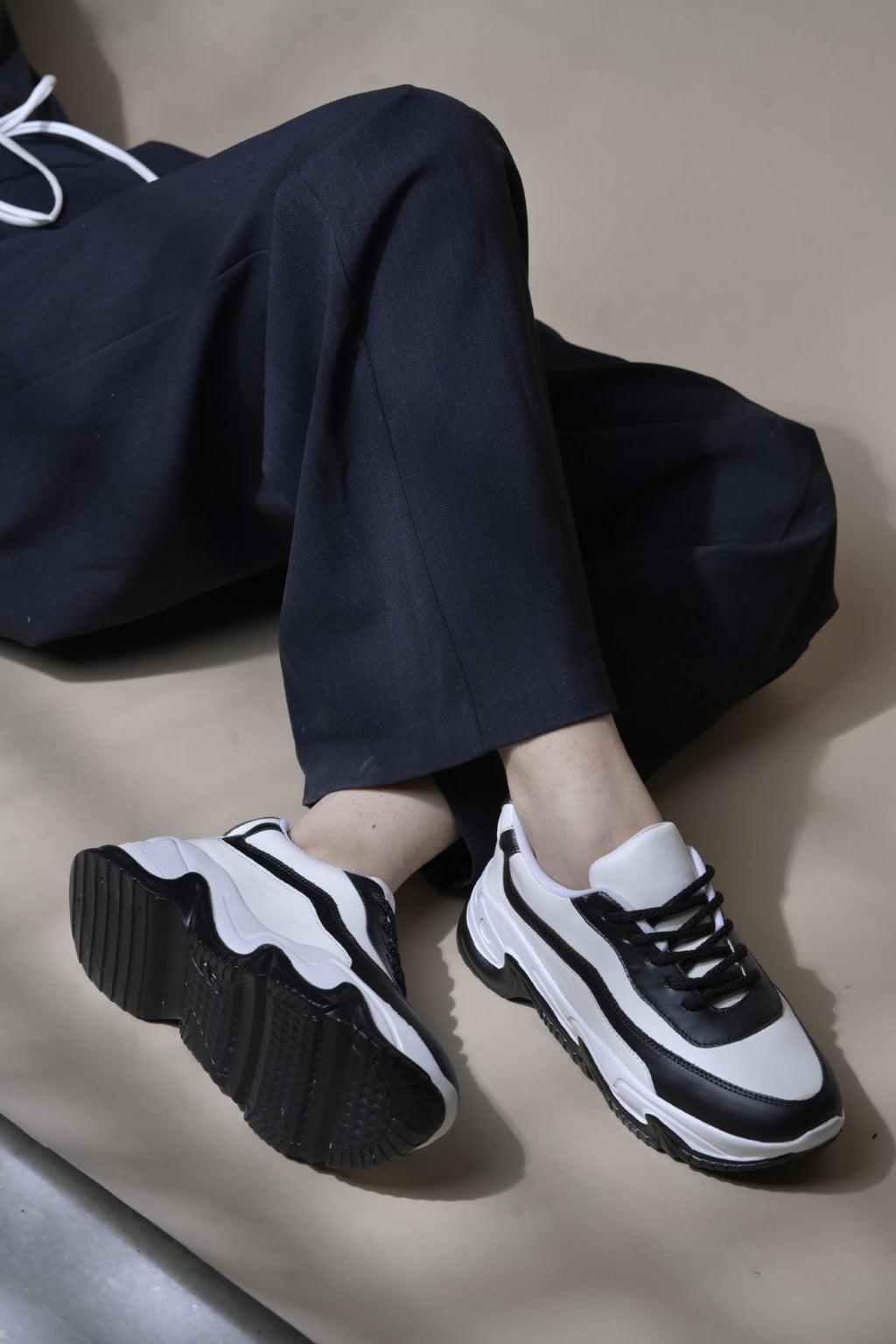 Jm Looks Sporty Contrast Panel Sneakers
