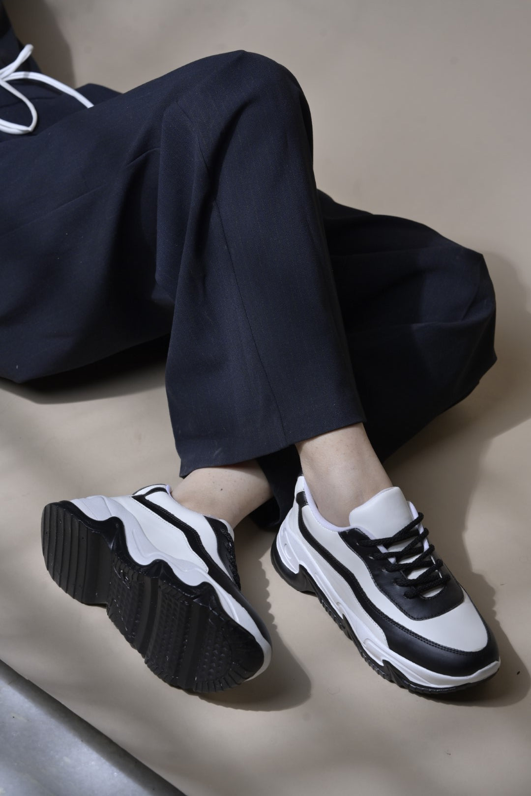 Jm Looks Sporty Contrast Panel Sneakers