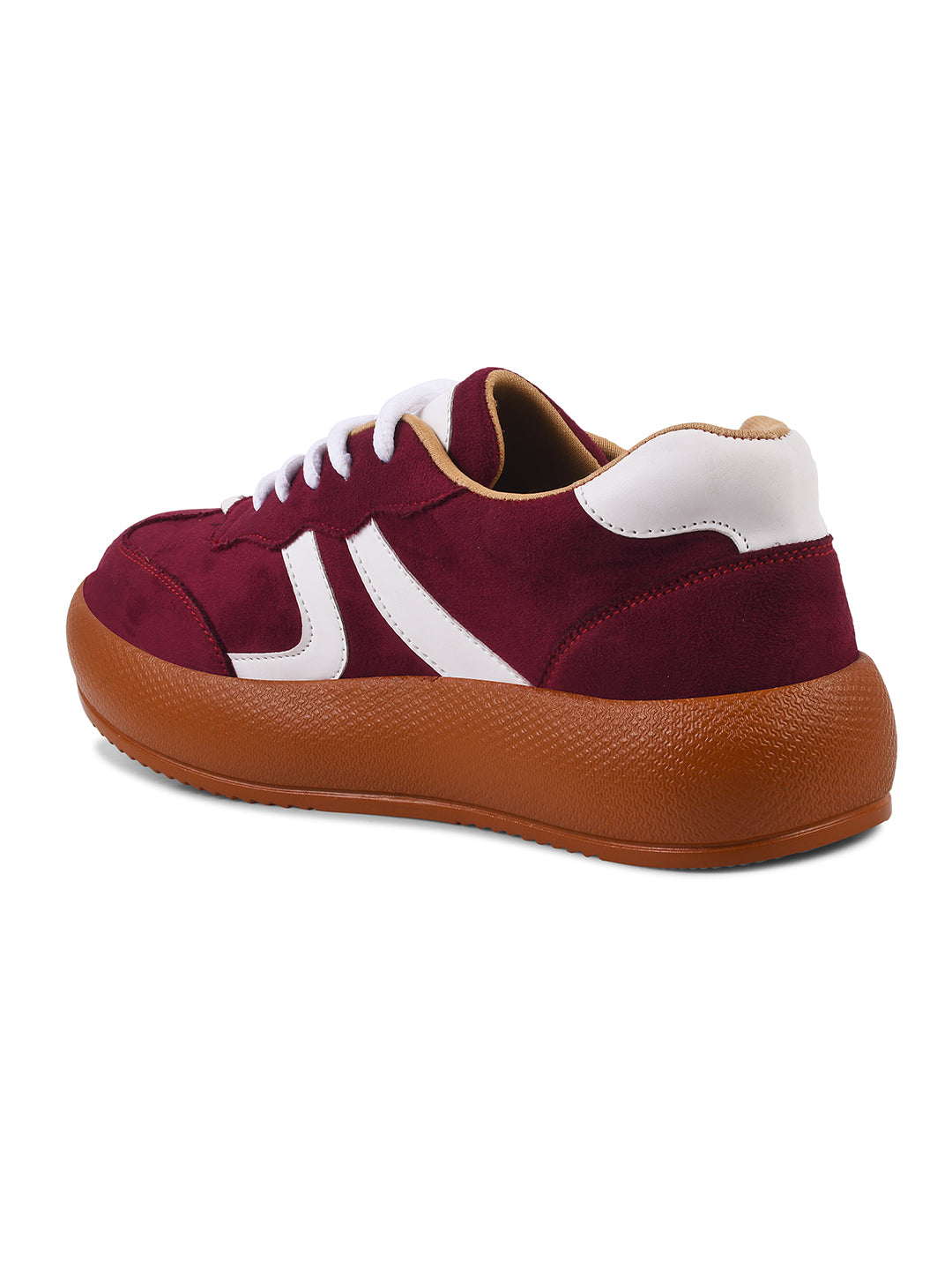 Suede lace up sneakers with cushioned sole