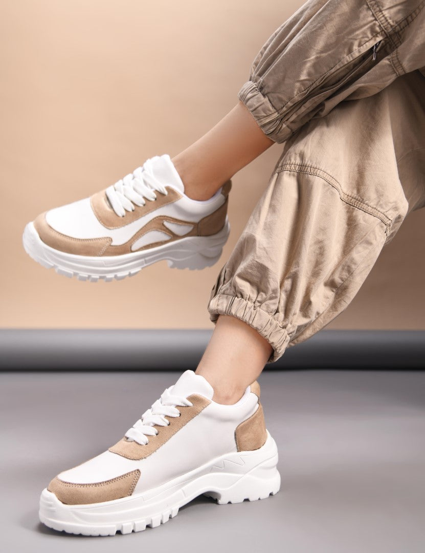JM Looks Chunky Sole Sneakers with Modern Panel Detailing