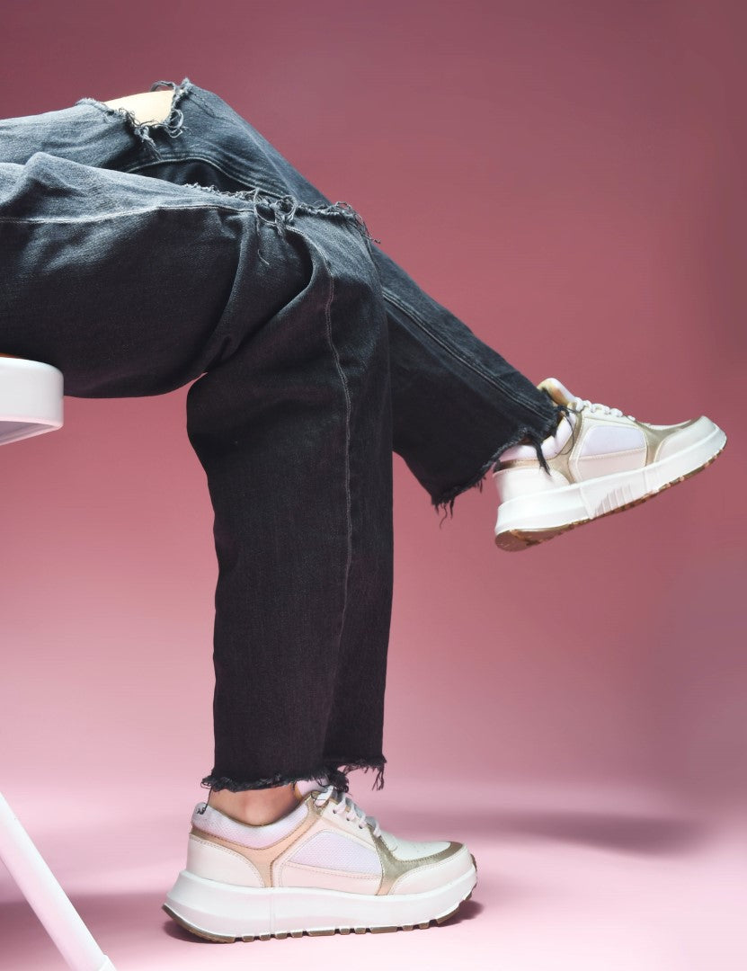 Chunky Sneakers with a Stylish Design and Comfy Fit
