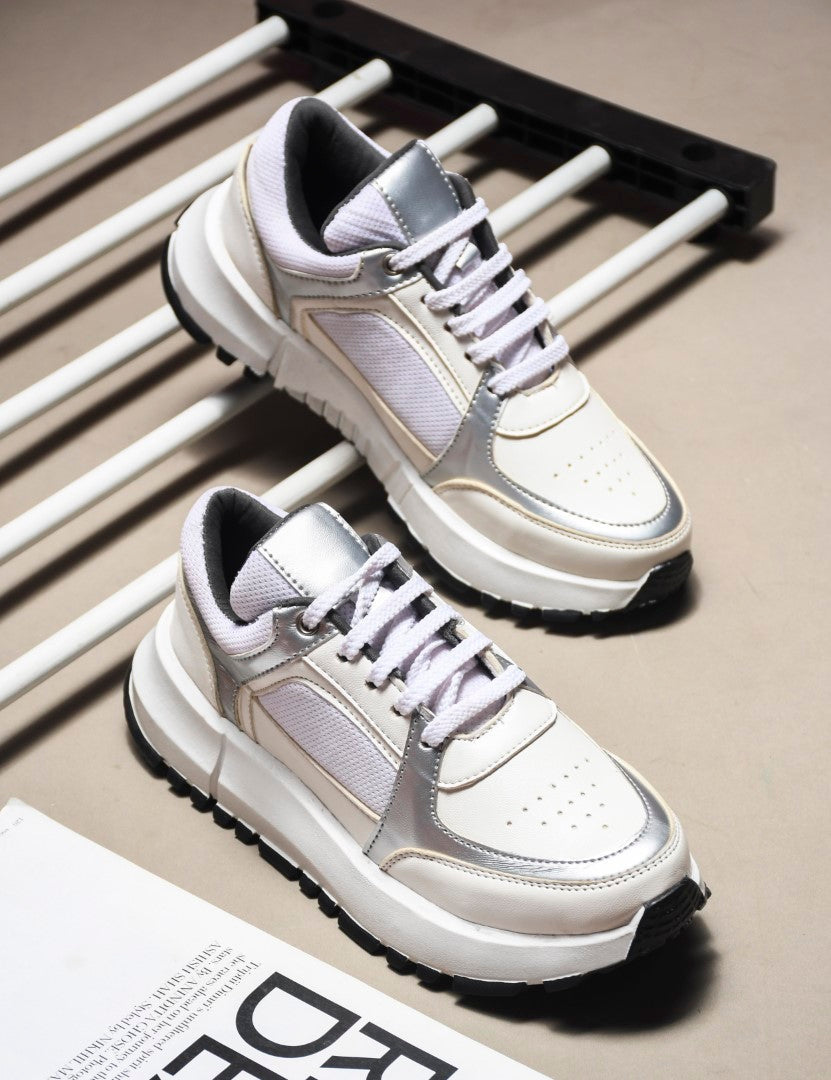 Chunky Sneakers with a Stylish Design and Comfy Fit