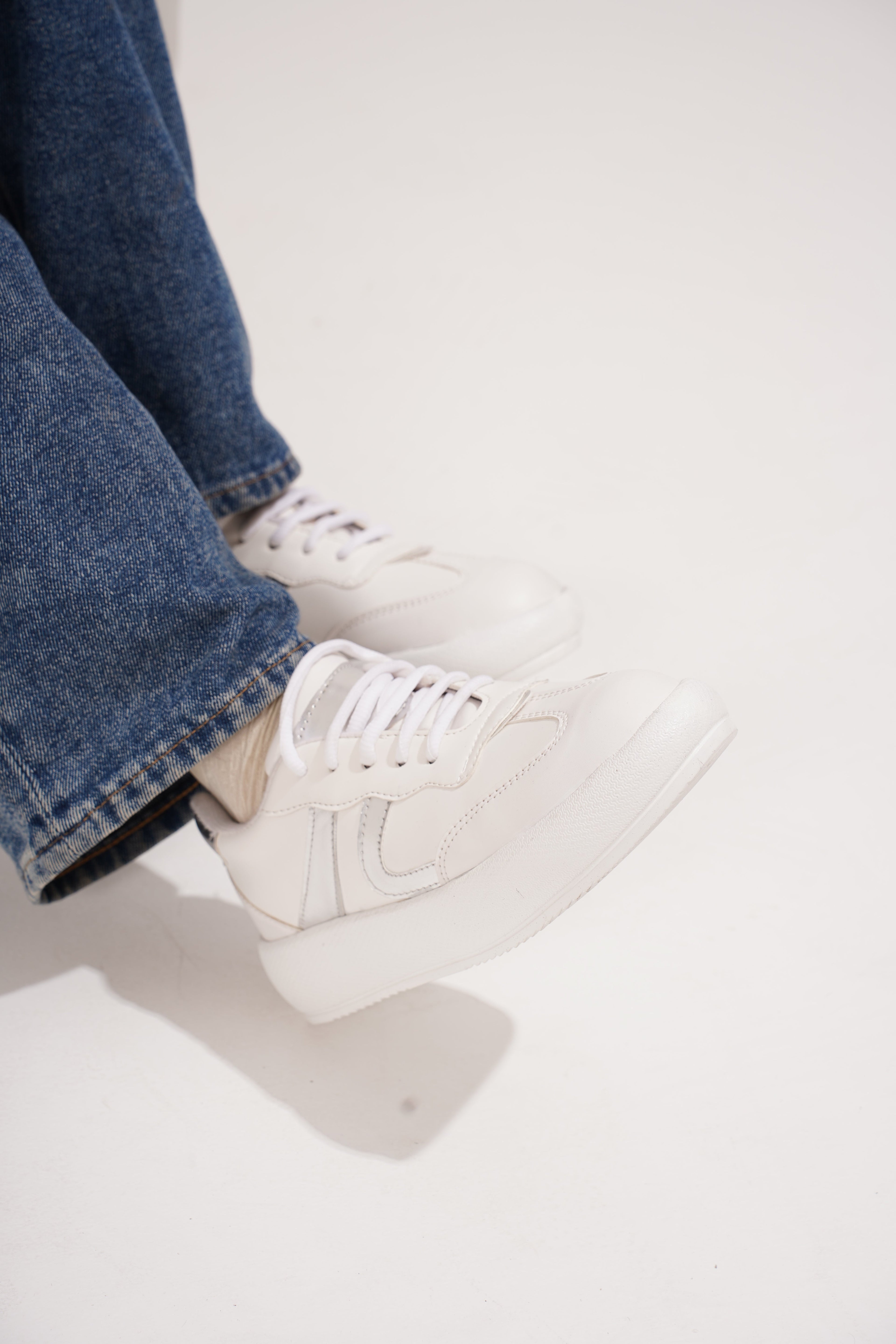 Jm Looks Casual Panel Detail Lace-Up Sneakers