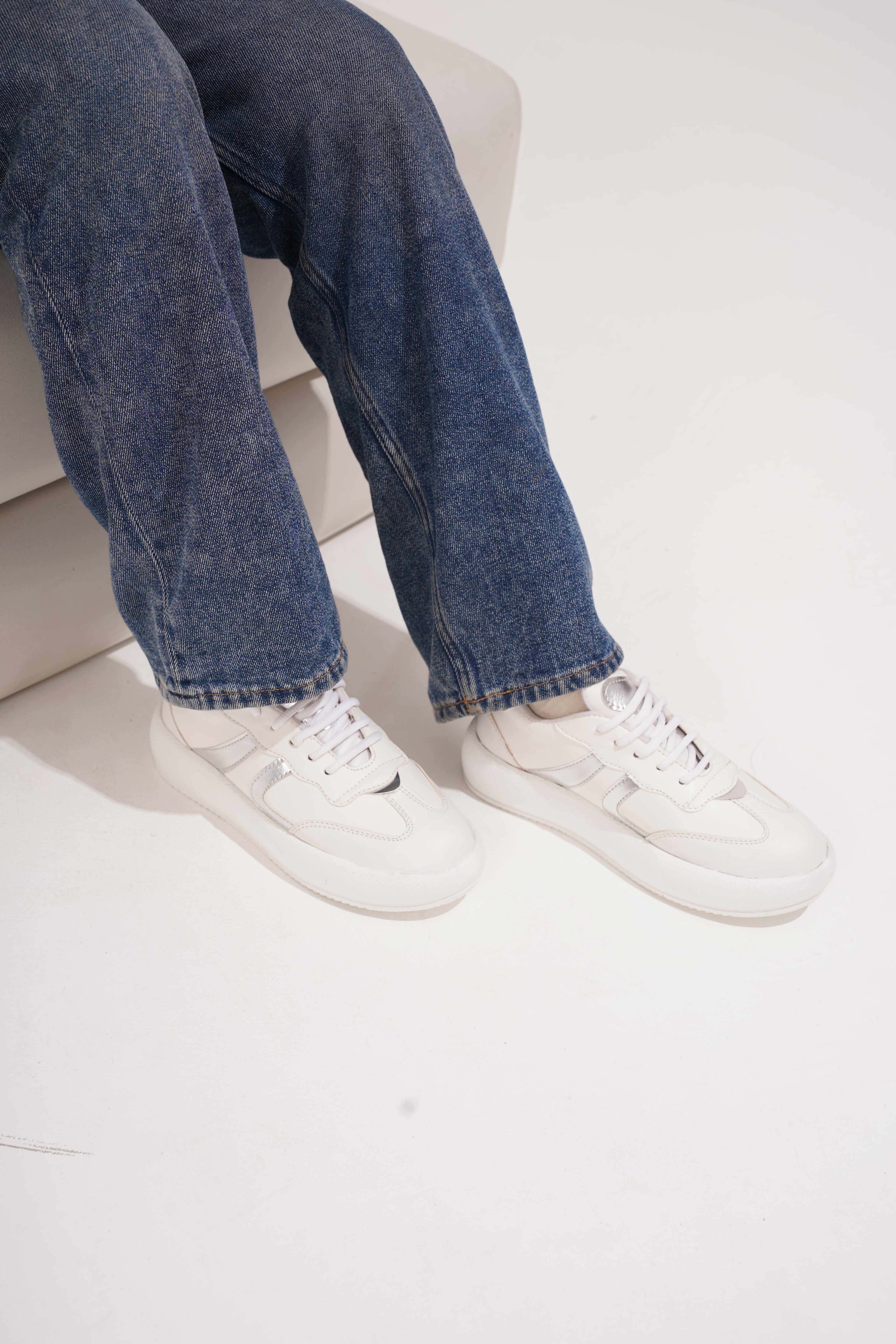 Jm Looks Casual Panel Detail Lace-Up Sneakers