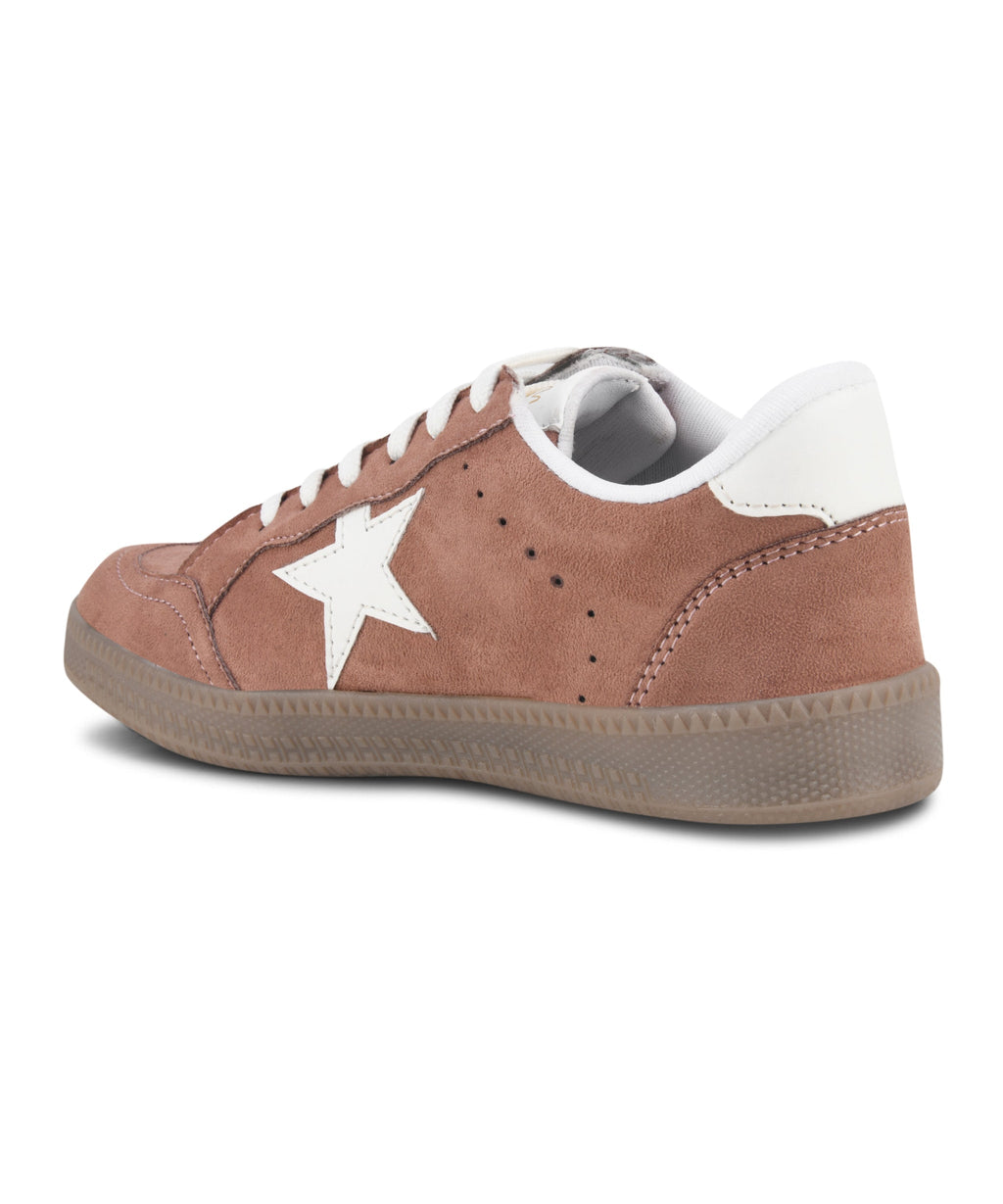Vintage Inspired Star Sneakers for Women: Suede Lace-Up Shoes with Gum Sole