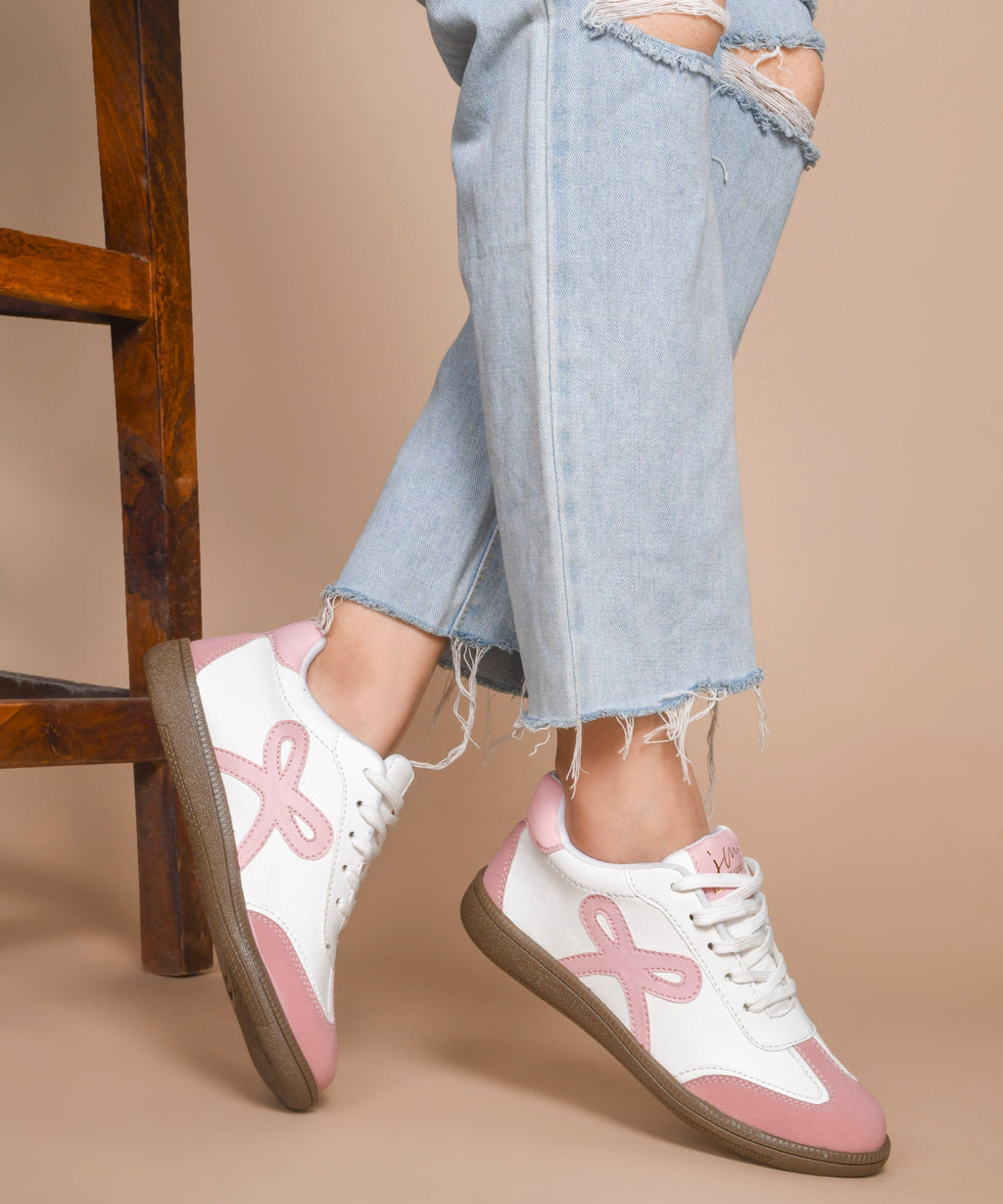 Women's Sneakers Lace-Up Casual Sneakers for Girls, Bow Ribbon Design